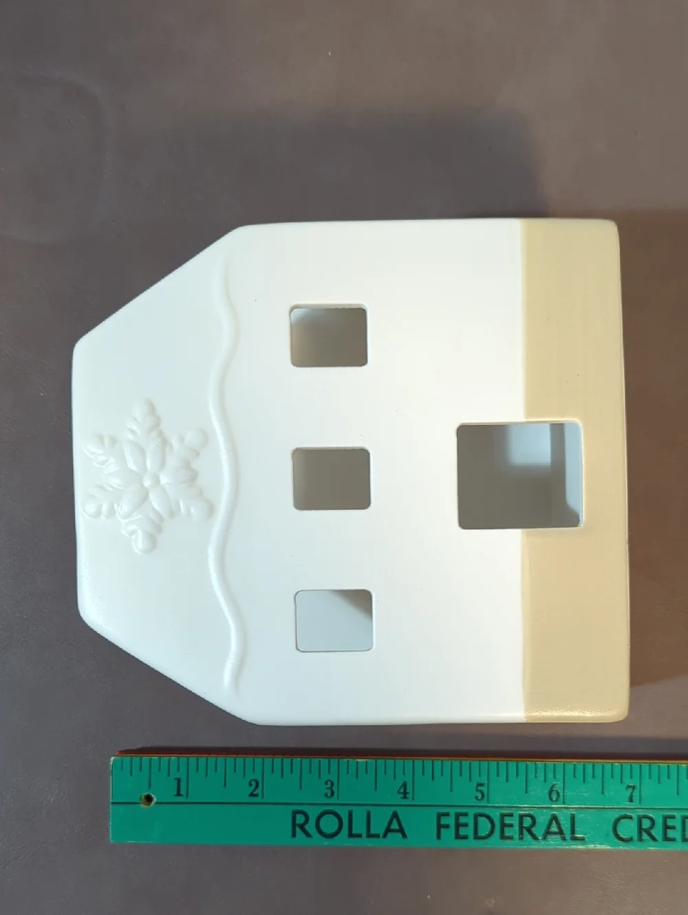 White And Tan Ceramic House Napkin Holder Kitchen Utensils Holder Winter Theme